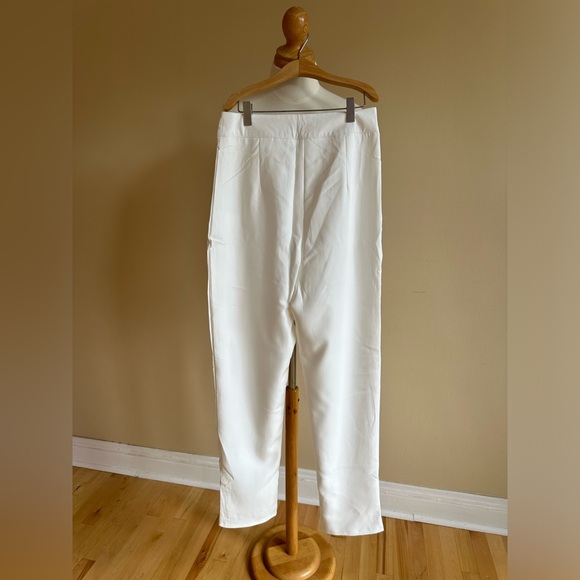 Misguided Tailored Cigarette Trousers - Picture 2 of 6